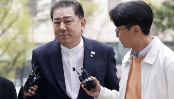 1년째 답 안 나온 김병기 사건…경찰, "조만간 결론" 되풀이