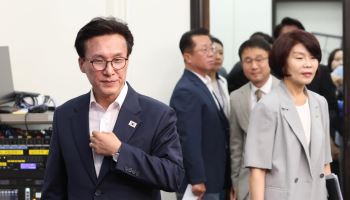 싸늘한 민심에…민주당, 서울시민 대상 부동산 여론조사(종합)