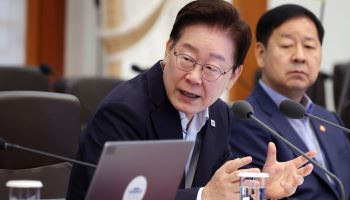 "중국인이 왜 국민연금을?" 논란에..李대통령 "진짜 실력은"