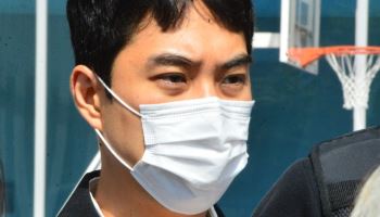 "어린 학생인 줄 몰랐다"던 최영중…교복 보고도 10대 '상습 성착취'