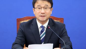 한병도 "국힘, 연찬회에 박근혜 초청…기이한 과거 퇴행"