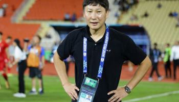 전북서 “나가라” 야유받던 김상식… 베트남선 ‘축구의 왕’ 등극