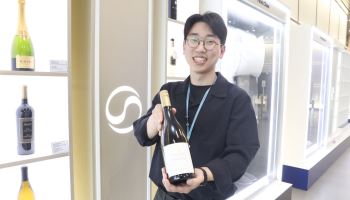 "기내에서 마신 그 와인, 세계적 소믈리에가 직접 고른 겁니다"