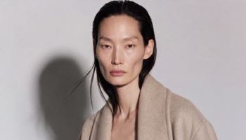 리더블유(REW), 현대백화점 압구정본점서 26FW 팝업스토어 진행