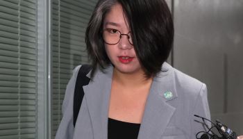 국힘 "용혜인, 장관직·의원직 중 하나 선택해야"
