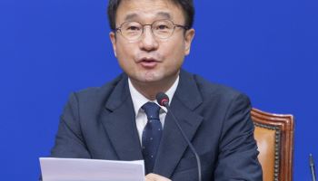 한병도 "이진숙, 최소한의 인간성마저 상실…이슈 즐기나"