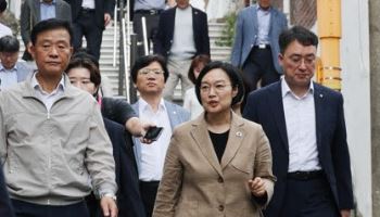 한성숙 손에 든 ‘주택공급 체크리스트’…李 “목표 더 당겨라”