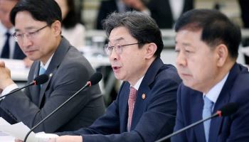 [단독]금융위 가상자산 정책 ‘낙제점’ 충격…과세만 속도전
