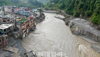 네팔 "우리가 만들지 않은 위기, 대가는 우리가"…美 등 온실가스 배출국에 보상 청구