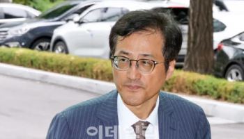 선관위 특검보 5명 임명...투표용지 부족사태 등 수사