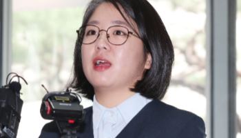 용혜인 '의원직 유지' 질문 회피 "청문회서 입장 전달"