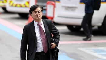 경찰, 함운경 '구의원 금품 각출 의혹' 첫 강제수사