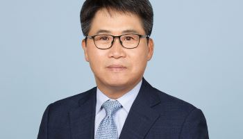 율촌, 김형배 전 공정위 상임위원 영입…규제 대응 역량 강화