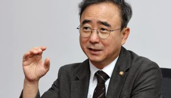 "韓 AI 승부처는 제조업 지능화…삼전닉스 광주팹 9기까지 늘 것"[인터뷰]