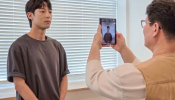 갤럭시 사용자 '똥손' 탈출 비법은?…'인물 모드 3배줌'만 기억하세요