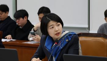 "다시 삶을 짓다" 선천기형 재건성형 인식 개선 국회 사진전 개최