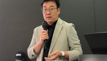 "中, 로봇 현장 데이터 빠르게 쌓는데 韓피지컬AI, 규제·실증 문턱 못넘어"