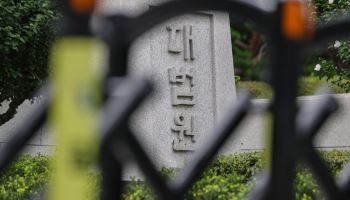 '뒷좌석 사람 있는데' 기계식주차·추락사…관리소장·입주민 벌금형 확정