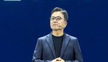 삼성SDS, KKR과 10조 실탄 확보…31년까지 AI·로봇·M&A 대대적 투입(종합)