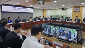 군불 때는 배달앱 수수료 규제…"소상공인·소비자 모두 피해"