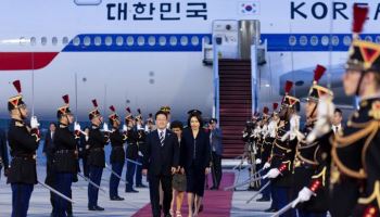 李, 프랑스 국빈방문 마치고 귀국길…AI·원전·안보 협력, 호르무즈는 과제