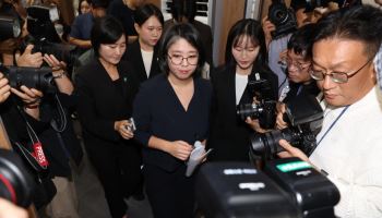 '사퇴 요구 일축' 용혜인 "겸직, 법률이 허용…맡은 바 실행할 것"