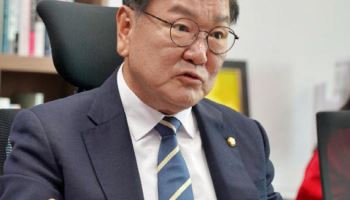 '임기 헌법상 명확' 李발언에 여야 동상이몽