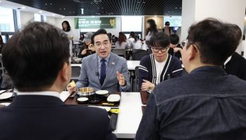 박홍근 “AI 혁명 대응…내년 예산·미래대응기금으로 선제 투자”