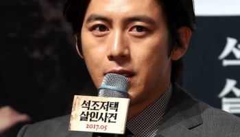 고수, 15년 몸담은 BH엔터 떠난다… 새 출발