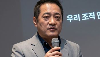 AI가 바꾼 CEO의 신뢰 경영…‘믿고 맡기기’서 ‘알고 이끌기’로
