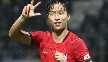 엄지성, 전반에만 해트트릭…이민성호, 카타르에 3-0 리드