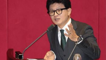 정부, 1300만명 코인 과세 공식화…한동훈 “과세 막겠다”