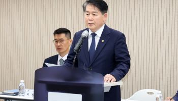 김경협 청장 "재외선거제도 개선·복수국적 연령 하향 집중"