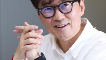 "독립영화 정부 지원 부활 시급…10년 더 현역으로 살아남고파"