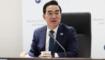 박홍근 기획처 장관 "K자형 양극화 타격 계층 챙겨야"