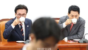 '야당의 시간' 웃지 못한 국힘…청문회 주간 뭉쳐서 살아난 민주당