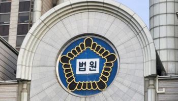 “돈 좀 빌려줘” 거절하자…장애인 어머니 목 조른 40대 아들