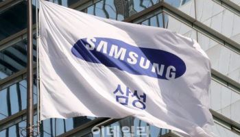 삼성전자, 美 메모리주 훈풍에 4%대 강세..코스피 7000 회복