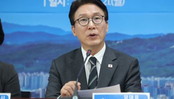 與 최고위서 '인사 시각차'…김민석 "인사 문제, 여당답게 논의해야"