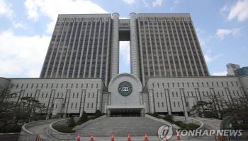 `수백 회 프로포폴 불법 투약` 피부과 의사, 구속 기로