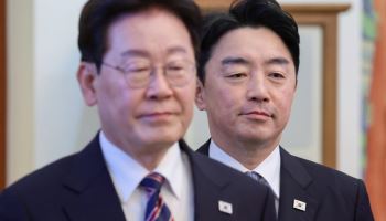 '사의 표명' 강훈식 "제 거취 관계없이 대오 흐트러져선 안 돼"