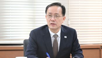 OECD 한국 성장률 3.7%로 상향…이형일 “회복과 성장 힘 확인”