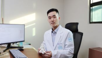 만성 무릎 통증, 무릎만 보지 말고 발과 발목도 점검해야