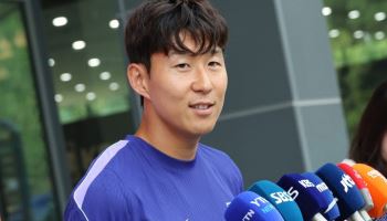 손흥민·이강인, 투톱으로 뭉칠까…모레노의 첫 승부수 주목