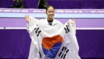 어깨 부상 딛고 다시 날았다… 여서정, 8년 만에 ‘도마 여왕’