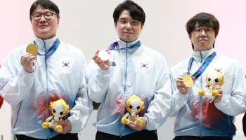아재 게이머 3인방, 日 안방서 대역전극