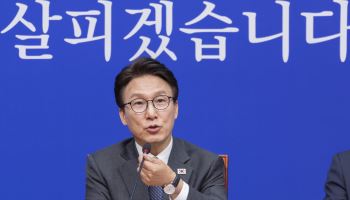 김민석, 유시민 논란에 “멸칭 최소화부터 시작해서 풀어가자”