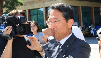 “김승원을 제2의 조국 만들지 말라”…전 보좌관이 대통령에 보낸 편지
