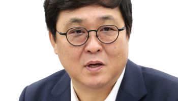 최휘영 장관, BTS·리사 'MTV VMA' 수상 축하…"K팝 위상 다시 입증"