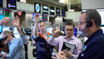 [속보]뉴욕증시, 장기금리 급등에 이틀째 약세…30년물 24년來 최고